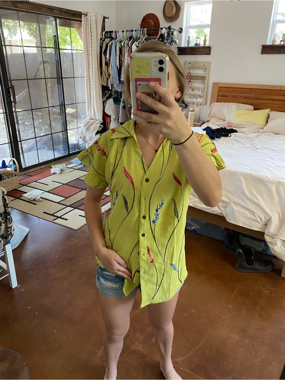 SAPPHIRE Lime/Green Top Embroidered Floral Design - Size S